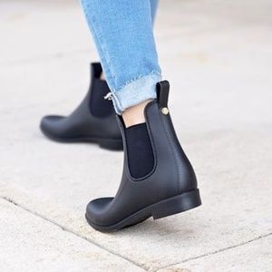 SAM EDELMAN Tinsley Rubber Chelsea Boots